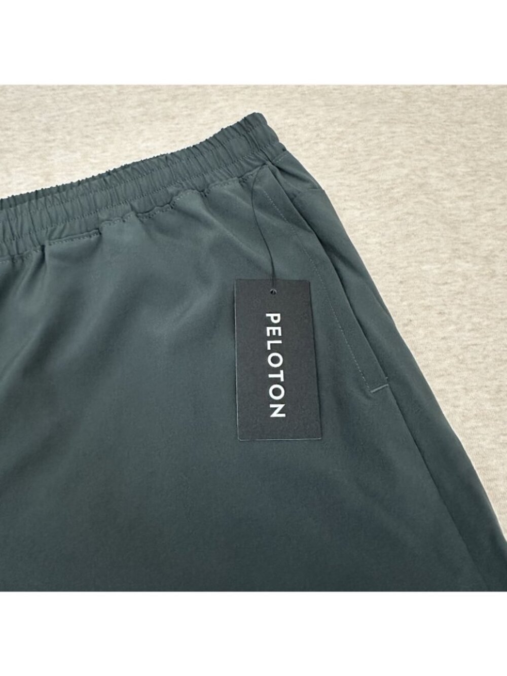 Peloton Unlined Drawstring Men’s Size L US Green Training Shorts 7” Inseam - Picture 4 of 10